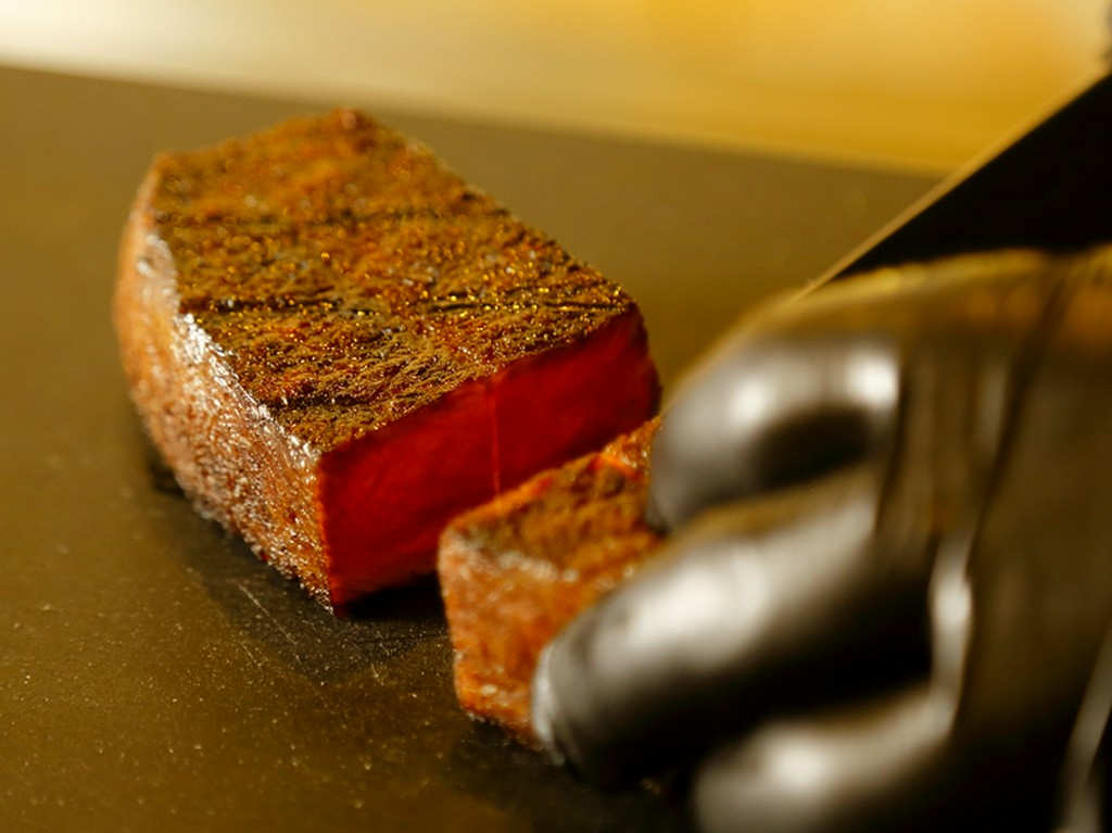 その日の厳選食材を使用した『コース料理』