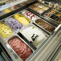 新鮮ミルクを使用した手づくりジェラートがずらり！