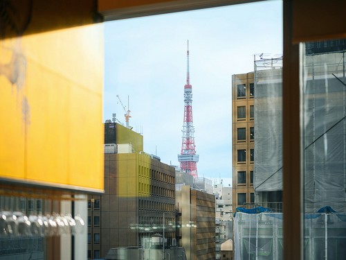 店内からは東京タワーを眺めながらお食事を楽しむことができます