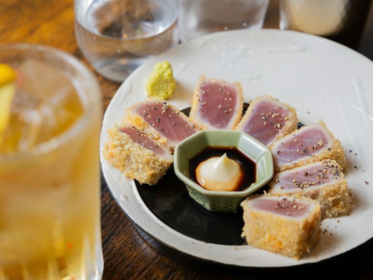 ザクッと&しっとり食感『まぐろのレアカツ揚げ』