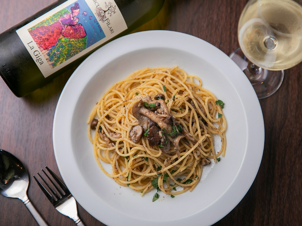 肩肘張らずにゆったりとできる空間で、思い出に残る大人デート