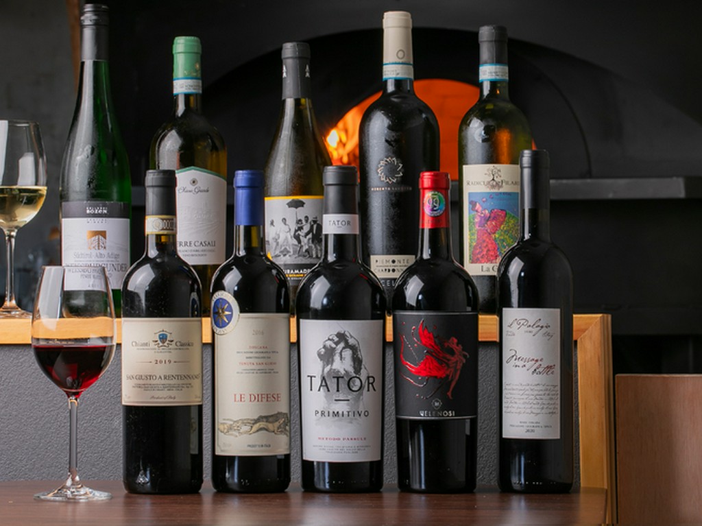 良いと思ったものだけをセレクト。料理とのマリアージュを楽しみたい『厳選　ワイン各種』