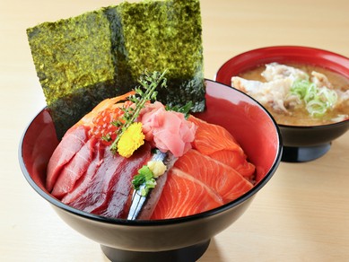 千度おいしい『もと山の海鮮丼』