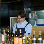 「お客様お一人お一人のニーズに合わせたサービスができるように心がけています。料理も接客も喜んでいただくことが一番。アットホームな雰囲気の中で、ぜひリラックスした時間をお過ごしください」と、宮國氏。
