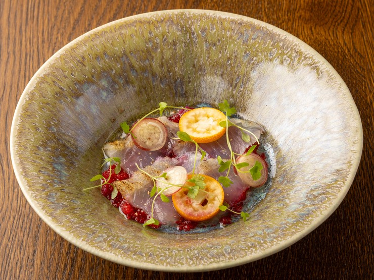 0020007019F5_740x555y.jpg?t=