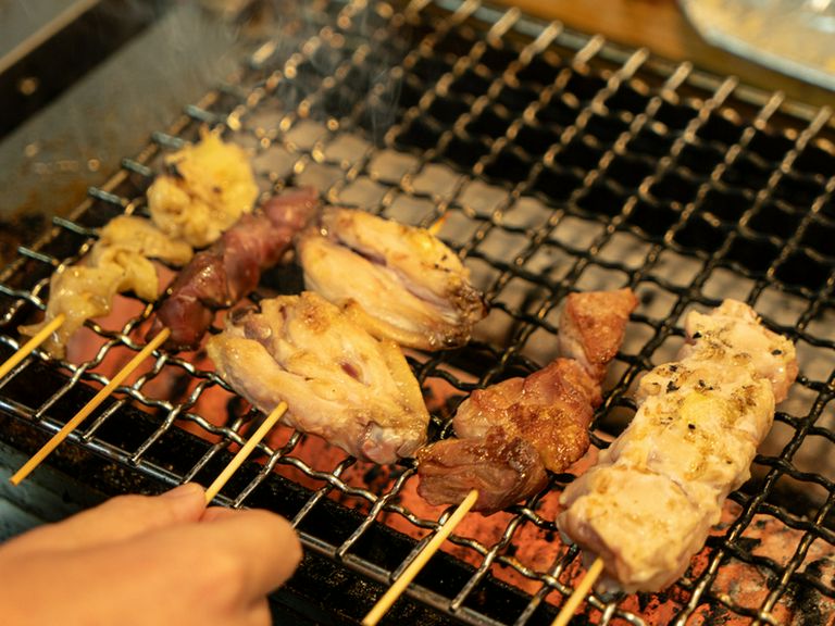 丁寧な仕込みと絶妙な火入れ。自慢の『串焼き』を味わって
