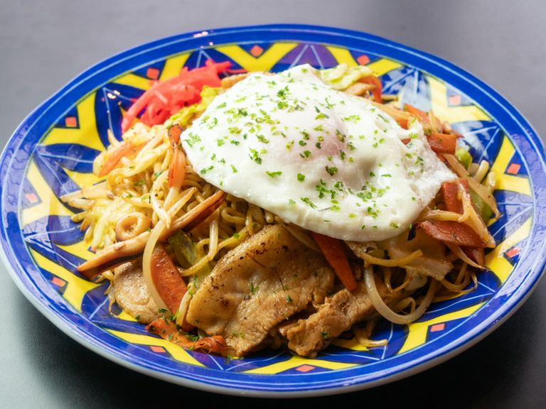 具沢山で食べごたえ抜群!『焼きそば』