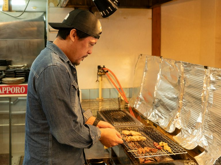 地元企業にちなんだお酒を多彩にラインナップ