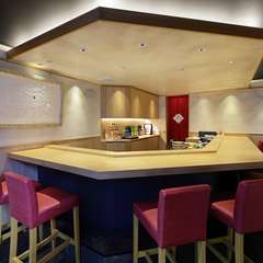 シンプルながらも洗練されたカウンター　