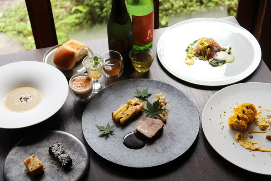 糸島の新鮮食材を使ったフランス料理と日本酒のペアリング