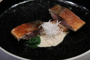 旬の糸島野菜と木原氏が一番好きな魚「サバ」