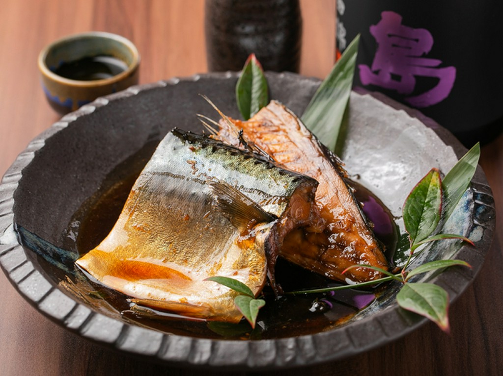 自慢の料理と楽しむお酒はバラエティ豊かなラインナップ！