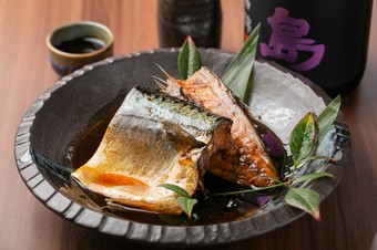 自慢の料理と楽しむお酒はバラエティ豊かなラインナップ！