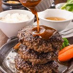 ・デミグラスソース　・和風アップルジンジャーソース　・鬼おろしポン酢