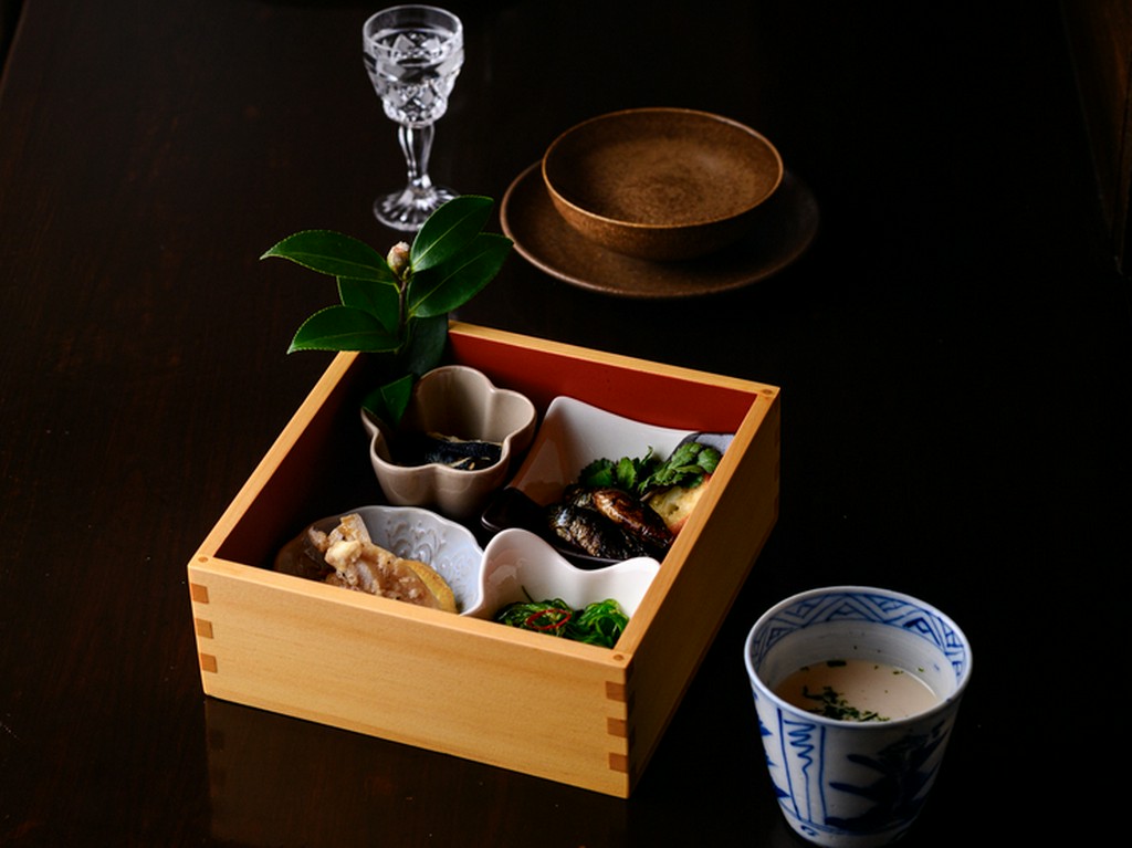 季節を映す一期一会の酒肴を愛でられる「酒肴コーディネート」