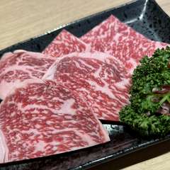 きめ細やかな霜降り肉に心が躍る『和牛上ロース』