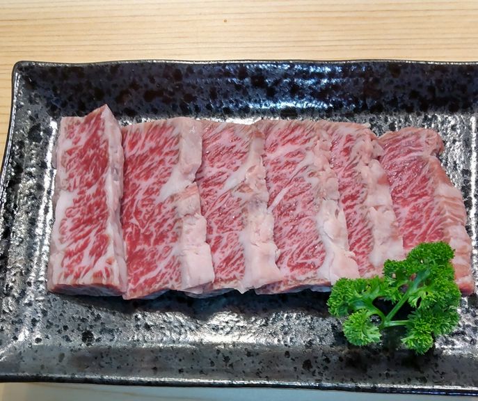 贅沢な肉の旨みを堪能できる希少部位『和牛上ハラミ』