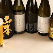 大切な日には事前連絡をすることで、企業名やロゴ、メッセージなどをビールの泡に描いてもらうことができます。プロポーズや誕生日などの記念日にも、もちろん。一生忘れられない思い出になるでしょう。