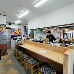 カウンター席6名