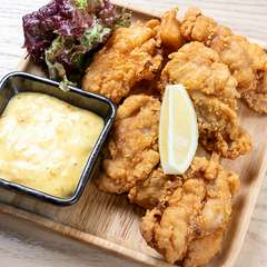 幅広い年齢層に喜んでもらえる料理と空間を用意