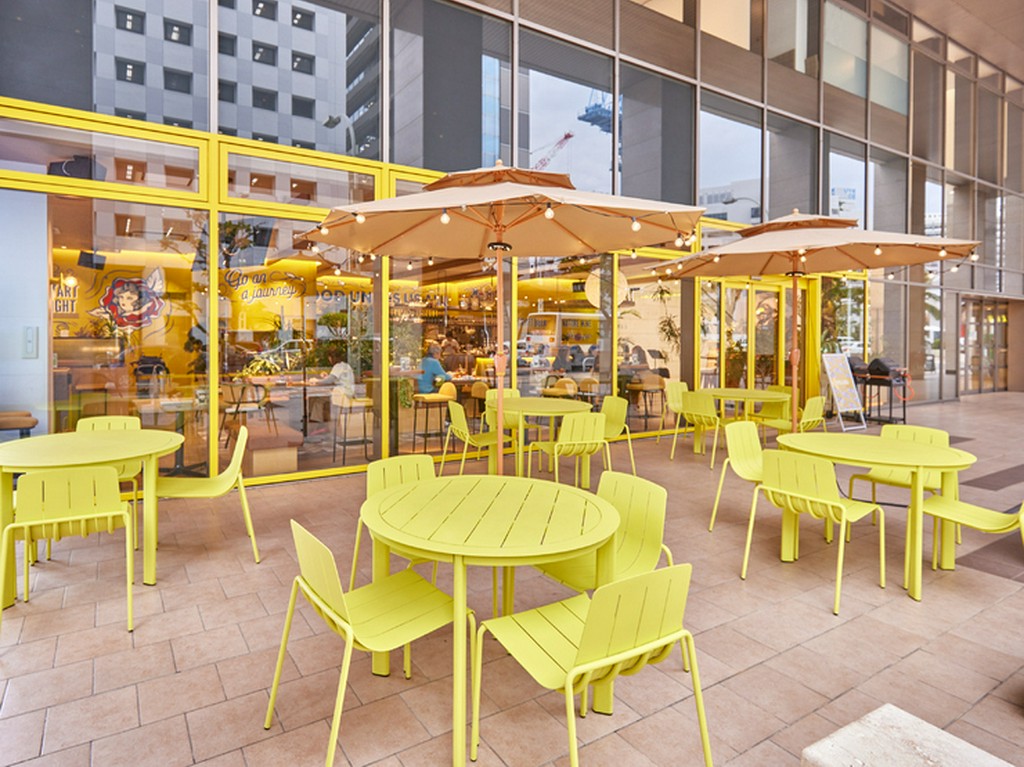 女子会プランもアリ。インスタ映えする開放的なテラス席