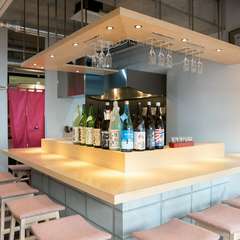 心もお腹もしっかりと満たされる日本酒バー