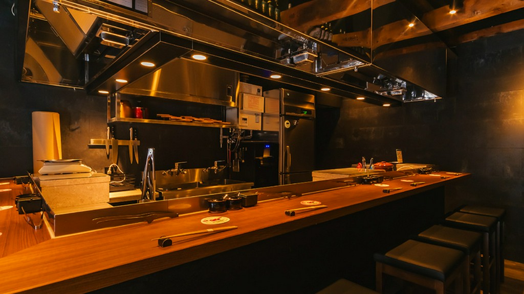 地元の旨みを味わいつつ、こだわりの地酒、心ときめく一杯