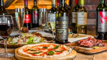 Esoratotsukaekimaeten