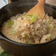 店で使う食材は主に姫路産。地元だからこそ味わえる、四季折々の豊かな風味が特徴です。食を通して姫路の良さを知ることができるのも魅力の一つ。五感を使って、季節ごとの食材の変化を楽しんでみてはいかが。