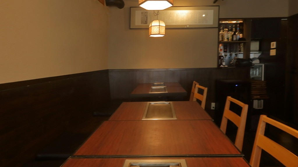 コースも充実。各種宴会や接待にオススメのウラなんば店