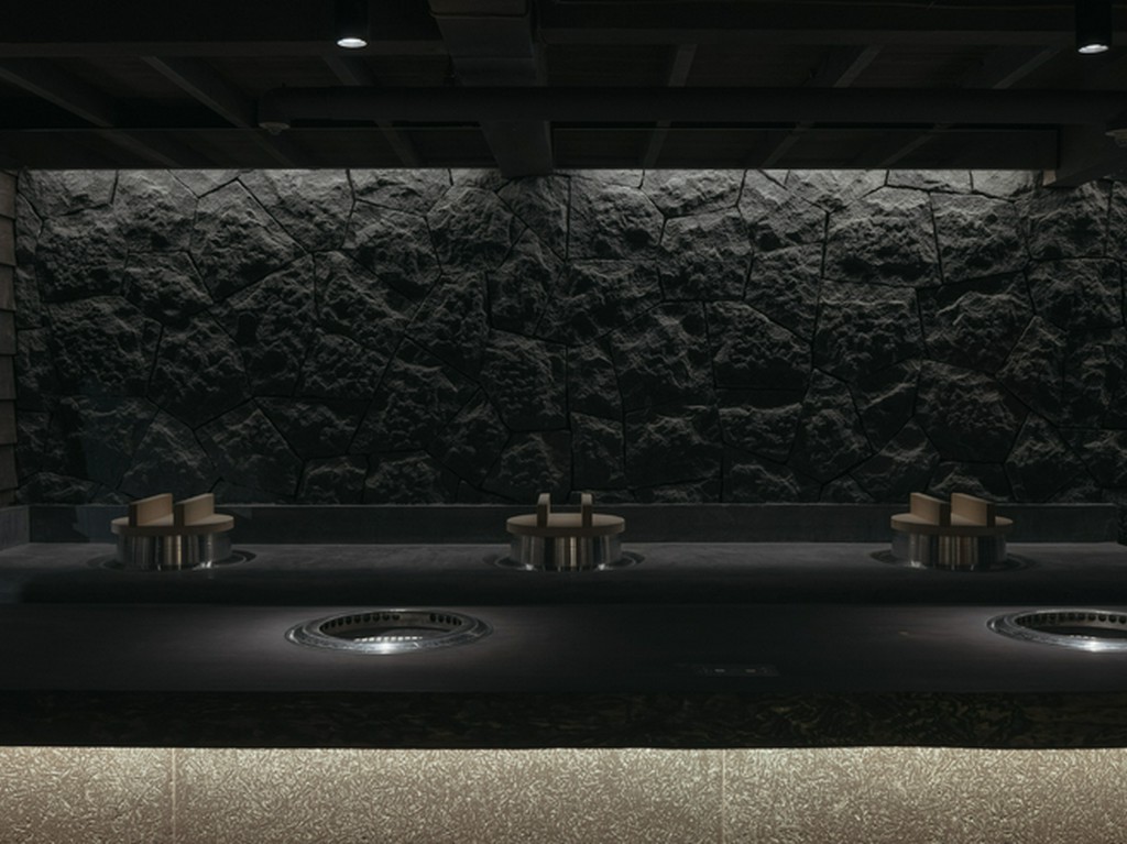 旧町家をリノベーションした空間は、金沢らしい伝統を感じさせる