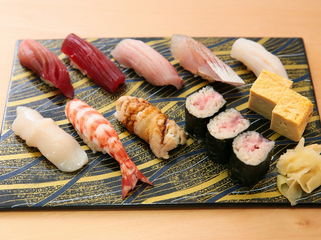 匠の手仕事が光る至福の味わい『握り鮨』