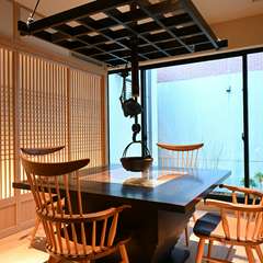 8名まで利用可能な個室も完備。接待・会食にも活躍