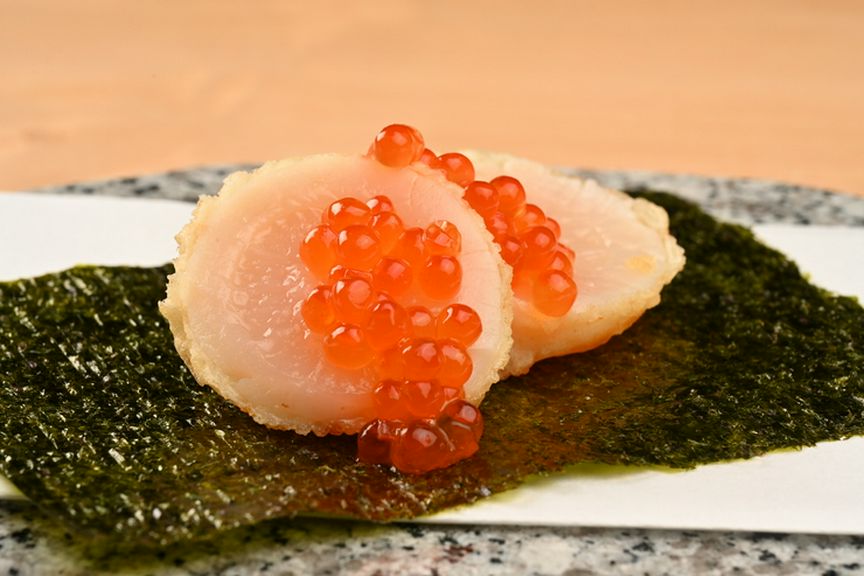 春夏秋冬をコースで味わう、店主厳選食材で贈る『天ぷら懐石』