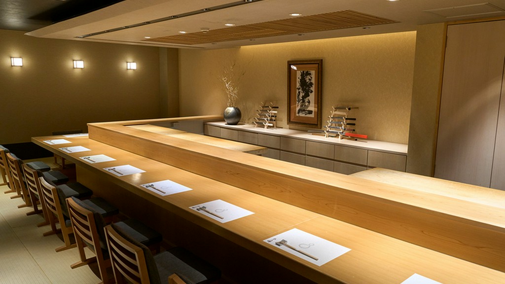 日本橋茅場町のランドマーク【不二楼】3階に佇む隠れ家的名店