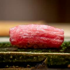 150年先の寿司の原型を目指す「新江戸前鮨」の味と趣向を堪能