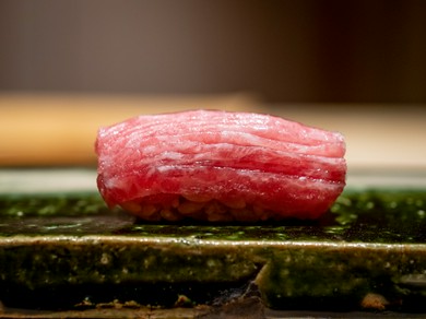 150年先の寿司の原型を目指す「新江戸前鮨」の味と趣向を堪能