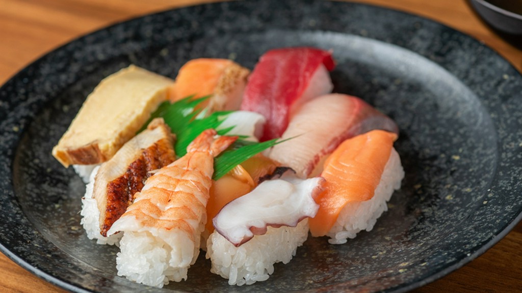 寿司の王道のネタを取り揃えた『10貫セット』