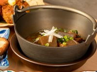 丹念にとろとろになるまで煮込んだ逸品『国産牛すじ煮込み』