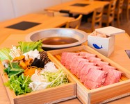 ･焼肉では味わえない､しゃぶしゃぶならではの食感をお楽しみください｡
･ご注文は二人前から承ります。
