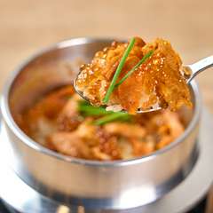 個性豊かなメニューと会話を弾ませる、優雅な女子会