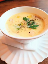本日のスープ・千葉県産・カブのポタージュ