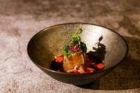 食材のプロが厳選した、その季節の一番を贅沢に楽しむ『季節の北海道食材の前菜』