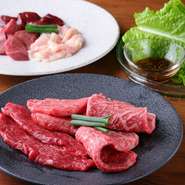 焼肉に欠かせないお酒といえば、韓国発祥のマッコリ。【神楽坂 ANIKU produced by新井屋】では無添加・無濾過の純国産『虎マッコリ』をラインナップ。プレミアムワインも多彩にそろいます。