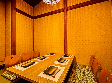 完全個室のプライベート空間は記念日や各種飲み会にぴったり