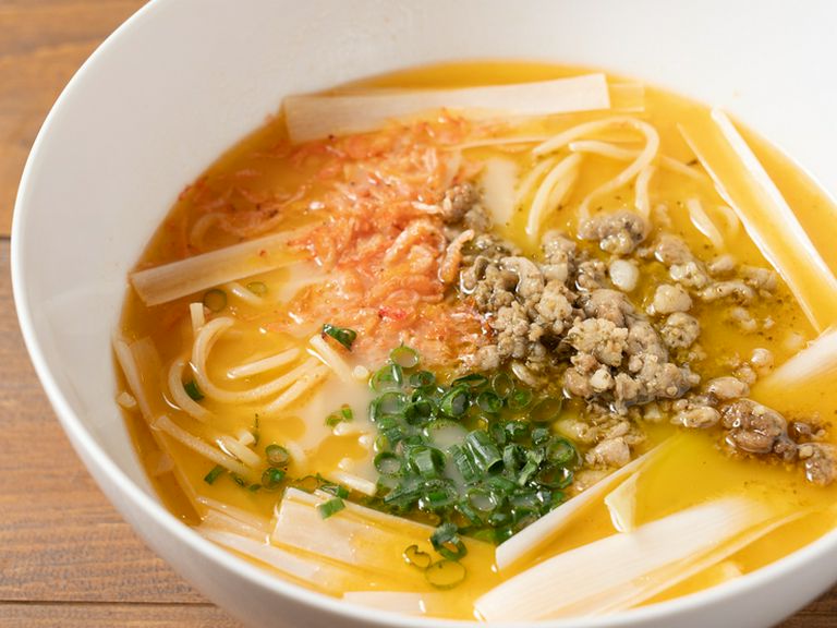 ラーメン店とのコラボメニュー。ラーメンスパゲティ『海老味噌』