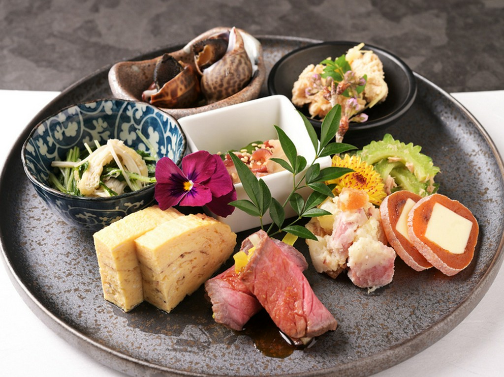 季節の一品と洗練された空間は、大切な方のおもてなしにも最適