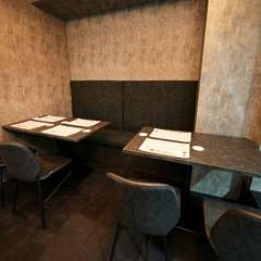 旬の料理と味わいたい、厳選日本酒は約15種常備