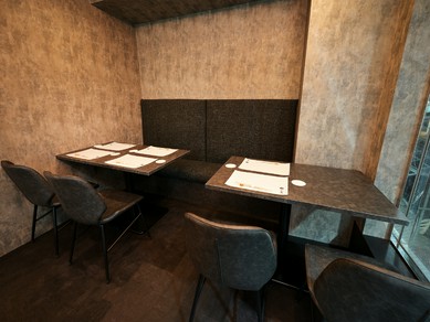 旬の料理と味わいたい、厳選日本酒は約15種常備