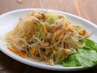 ヘルシー麺を使った『焼ビーフン』